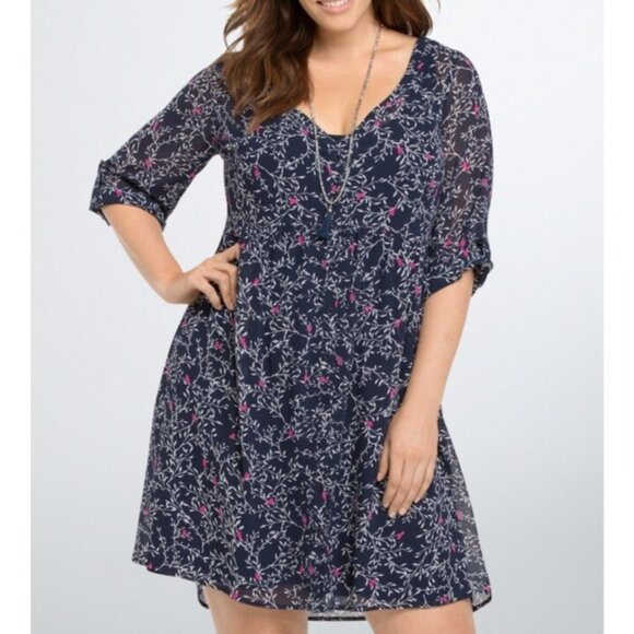 NEW $58 Torrid Womens Plus 4X Bird Print Shirt Dress Roll Tab Sleeve V Neck - Picture 1 of 12